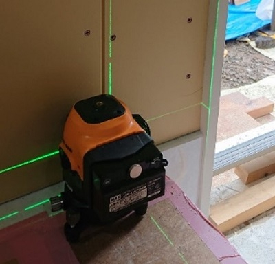 壁際ドア付近照射