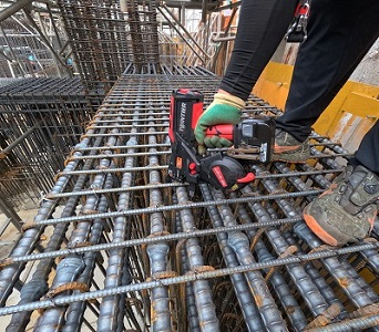 建築　梁　D38×D16×D16